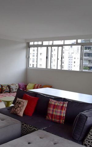 Apartamento à venda com 160m², 2 quartos e 2 vagasSala