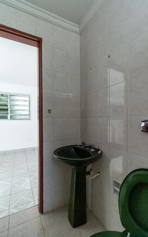 Casa à venda com 222m², 3 quartos e 3 vagasBanheiro Churrasqueira