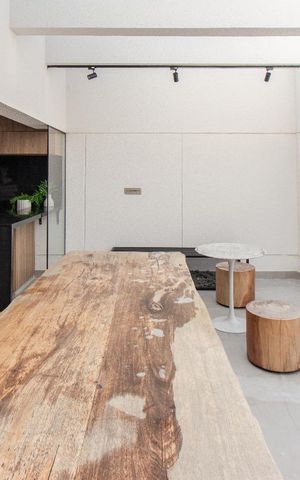 Apartamento à venda com 79m², 2 quartos e 1 vaga Apartamento à venda com 79m², 2 quartos e 1 vagaÁrea comum - Churrasqueira