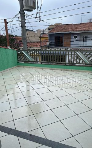 Casa à venda com 196m², 4 quartos e 2 vagas Casa à venda com 196m², 4 quartos e 2 vagasÁrea Externa