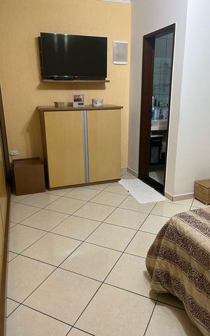 Casa à venda com 196m², 4 quartos e 2 vagas Casa à venda com 196m², 4 quartos e 2 vagasQuarto 1