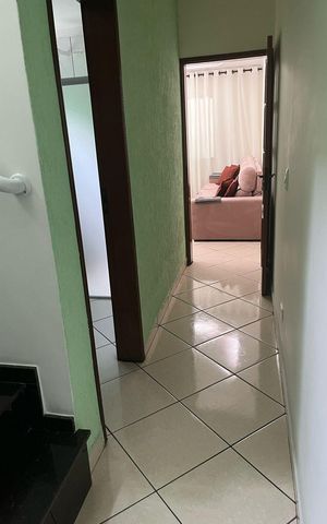 Casa à venda com 196m², 4 quartos e 2 vagas Casa à venda com 196m², 4 quartos e 2 vagasCorredor