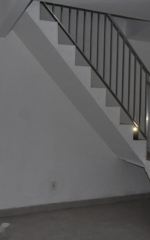 Apartamento à venda com 101m², 2 quartos e sem vagaSala