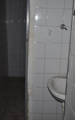 Apartamento à venda com 101m², 2 quartos e sem vagaBanheiro