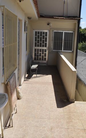 Apartamento à venda com 101m², 2 quartos e sem vagaSacada