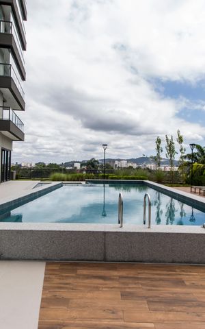 Apartamento à venda com 344m², 3 quartos e 4 vagasPiscina