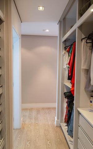 Apartamento à venda com 169m², 3 quartos e 2 vagas Apartamento à venda com 169m², 3 quartos e 2 vagasCloset do quarto