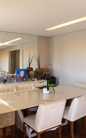 Apartamento à venda com 169m², 3 quartos e 2 vagas Apartamento à venda com 169m², 3 quartos e 2 vagasSala 2