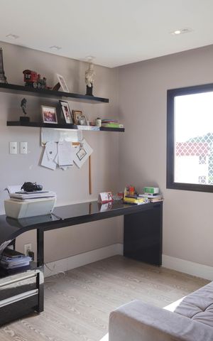 Apartamento à venda com 169m², 3 quartos e 2 vagas Apartamento à venda com 169m², 3 quartos e 2 vagasQuarto 3