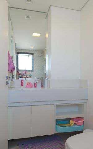 Apartamento à venda com 169m², 3 quartos e 2 vagas Apartamento à venda com 169m², 3 quartos e 2 vagasBanheiro