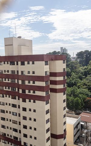 Apartamento à venda com 169m², 3 quartos e 2 vagas Apartamento à venda com 169m², 3 quartos e 2 vagasvista varanda do Quarto