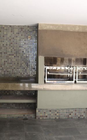 Apartamento à venda com 317m², 4 quartos e 3 vagasÁrea comum - Churrasqueira