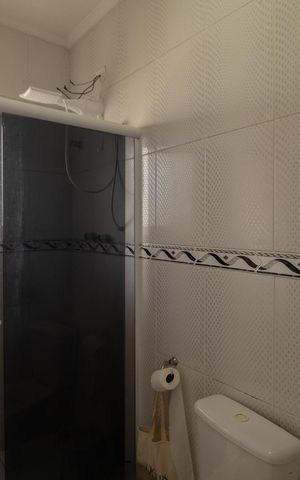 Casa para alugar com 147m², 3 quartos e 4 vagas Casa para alugar com 147m², 3 quartos e 4 vagasBanheiro da Suíte 1