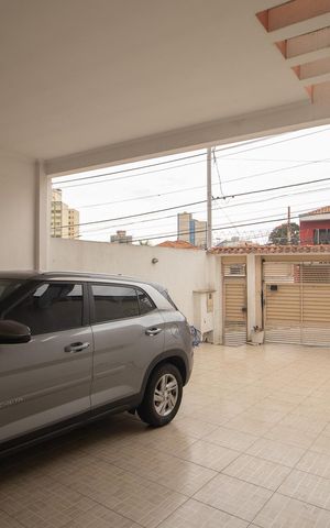 Casa para alugar com 147m², 3 quartos e 4 vagas Casa para alugar com 147m², 3 quartos e 4 vagasGaragem