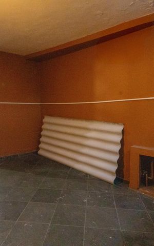 Casa à venda com 272m², 3 quartos e 1 vagaGaragem