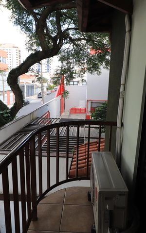 Casa para alugar com 302m², 3 quartos e 3 vagasSacada