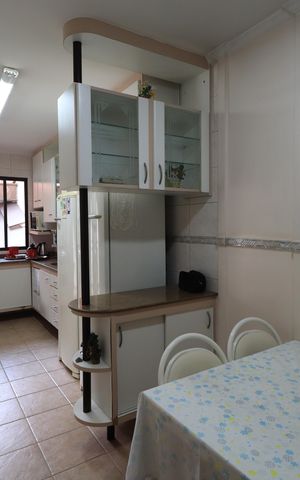 Casa para alugar com 302m², 3 quartos e 3 vagasCozinha