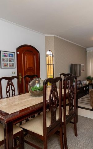 Casa à venda com 254m², 2 quartos e 5 vagasSala de Jantar
