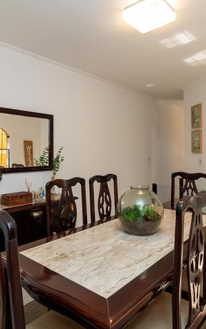 Casa à venda com 254m², 2 quartos e 5 vagasSala de Jantar