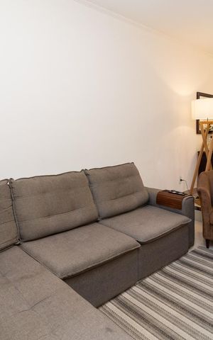 Casa à venda com 254m², 2 quartos e 5 vagasSala