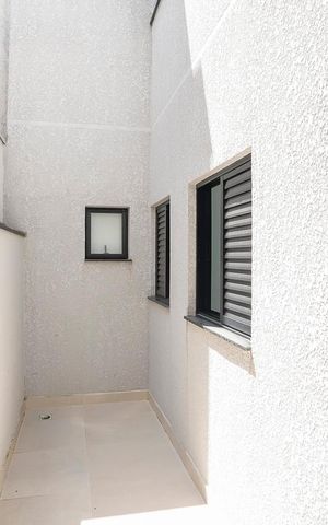 Apartamento à venda com 70m², 3 quartos e 2 vagasÁrea de serviço