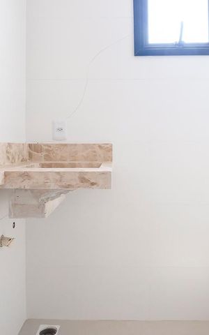 Apartamento à venda com 70m², 3 quartos e 2 vagasBanheiro da suíte 1