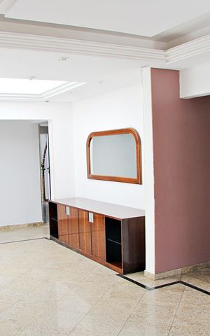 Casa para alugar com 250m², 3 quartos e 4 vagasSala