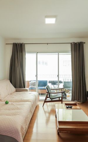 Apartamento à venda com 117m², 3 quartos e 3 vagas Apartamento à venda com 117m², 3 quartos e 3 vagasSala