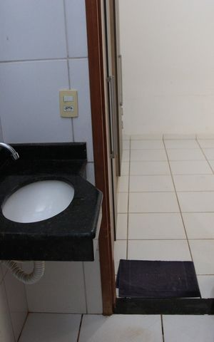 Casa para alugar com 75m², 2 quartos e 1 vagaBanheiro