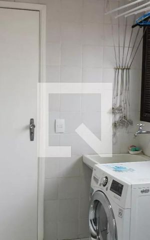 Apartamento à venda com 106m², 3 quartos e 2 vagas Apartamento à venda com 106m², 3 quartos e 2 vagasÁrea de serviço