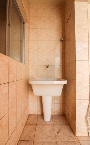 Apartamento para alugar com 97m², 2 quartos e 1 vaga Apartamento para alugar com 97m², 2 quartos e 1 vagaÁrea de Serviço