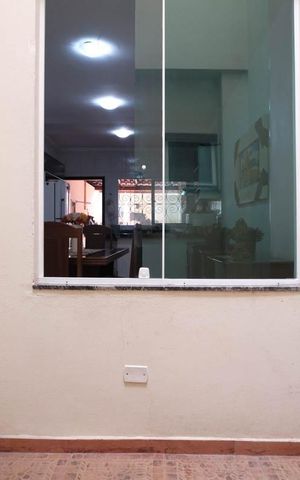 Casa à venda com 110m², 3 quartos e 3 vagasÁrea externa 