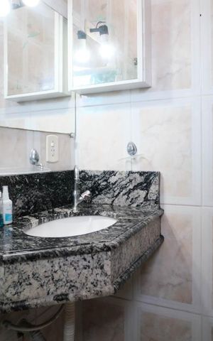 Casa à venda com 110m², 3 quartos e 3 vagasBanheiro