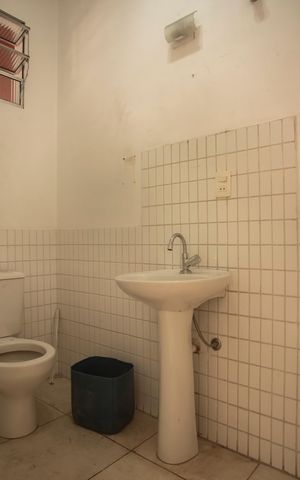 Casa para alugar com 108m², 2 quartos e 2 vagasLavabo da Sala