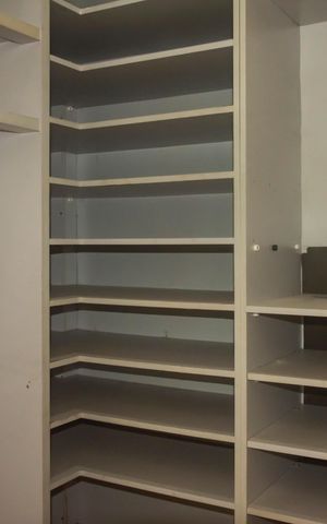Casa para alugar com 108m², 2 quartos e 2 vagasSuíte 2 - Closet