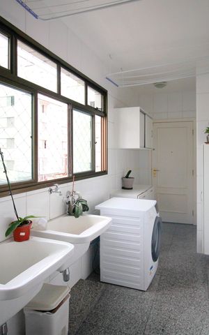 Apartamento à venda com 156m², 4 quartos e 3 vagasÁrea de Serviço