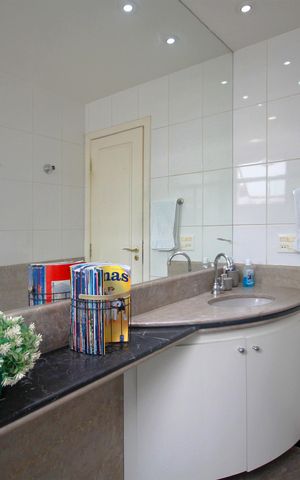 Apartamento à venda com 156m², 4 quartos e 3 vagasBanheiro