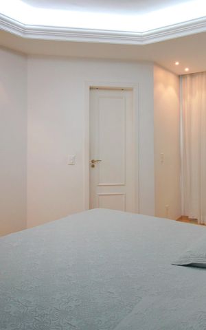 Apartamento à venda com 156m², 4 quartos e 3 vagasSuite