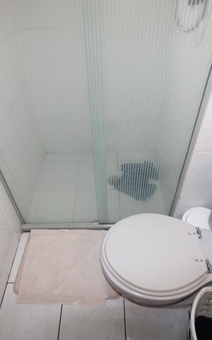 Apartamento à venda com 88m², 3 quartos e 2 vagasQuarto 1 - Banheiro
