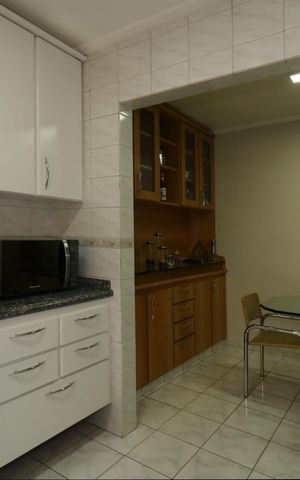 Apartamento à venda com 117m², 3 quartos e 2 vagasCozinha