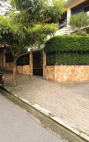 Apartamento à venda com 117m², 3 quartos e 2 vagasFachada