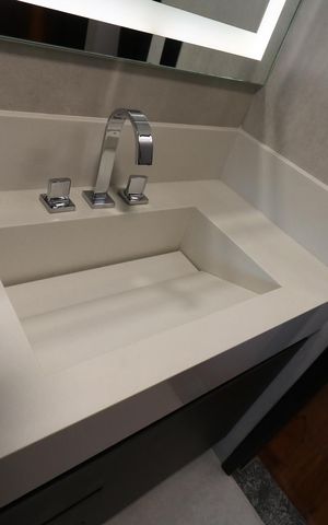 Apartamento à venda com 117m², 3 quartos e 2 vagasBanheiro da Suíte - Pia