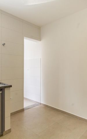 Casa de condomínio para alugar com 30m², 1 quarto e sem vaga Casa de condomínio para alugar com 30m², 1 quarto e sem vagaSala/Cozinha