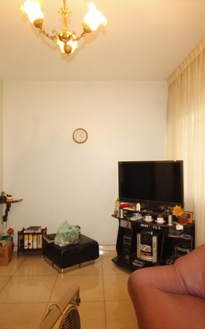 Casa à venda com 390m², 6 quartos e 2 vagasSala
