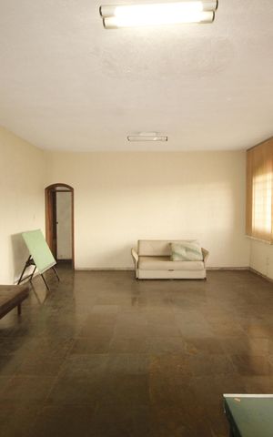 Casa à venda com 390m², 6 quartos e 2 vagasSalão de Festas