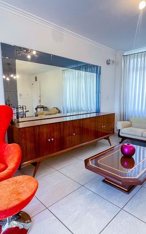 Apartamento à venda com 147m², 2 quartos e 1 vaga Apartamento à venda com 147m², 2 quartos e 1 vagaSala