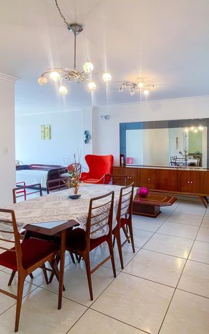 Apartamento à venda com 147m², 2 quartos e 1 vaga Apartamento à venda com 147m², 2 quartos e 1 vagaSala