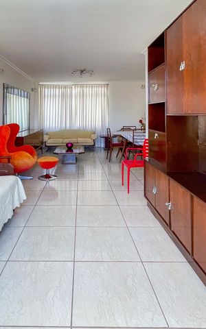 Apartamento à venda com 147m², 2 quartos e 1 vaga Apartamento à venda com 147m², 2 quartos e 1 vagaSala