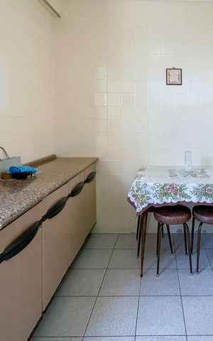 Apartamento à venda com 147m², 2 quartos e 1 vaga Apartamento à venda com 147m², 2 quartos e 1 vagaCozinha