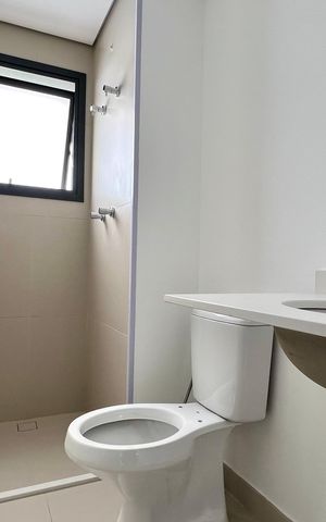 Apartamento à venda com 195m², 4 quartos e 3 vagas Apartamento à venda com 195m², 4 quartos e 3 vagasBanheiro
